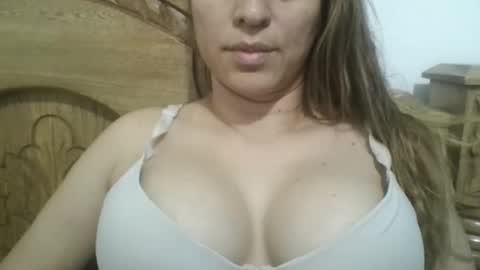 freddymar0109 online show from February 7, 12:25 am