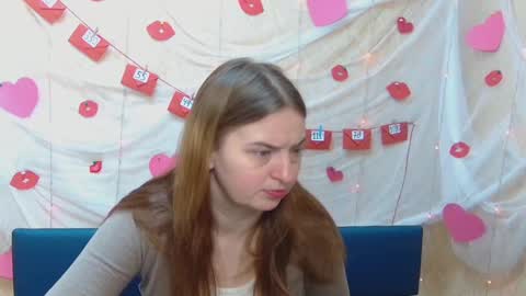 Snapshot of freyadak chatting on February 16, 6:10 am FreyaDak online show from February 16, 6:10 am