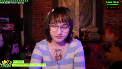   Jaywise Frogfoot  online show from November 2, 8:01 pm