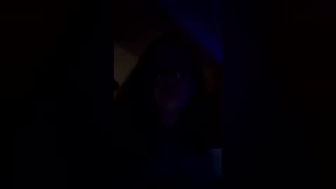 Linnys Palace online show from February 3, 2:53 am