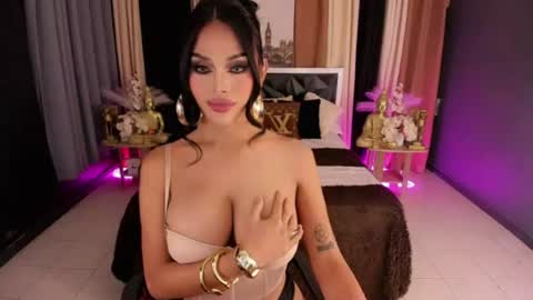 Gabriella Quinn online show from July 18, 6:28 am