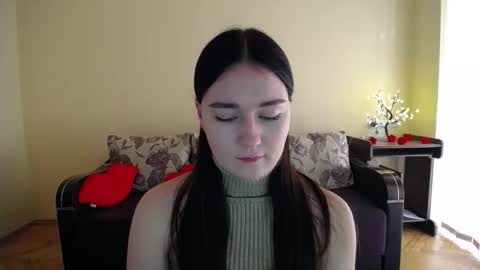 Jaklin online show from May 4, 8:18 am