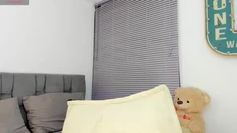 Gabriela  online show from September 10, 1:27 am