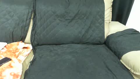 gaby  layla online show from February 4, 2:39 am