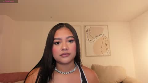 Gabriella Lee online show from July 13, 11:11 am