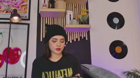 Gaby  online show from December 16, 1:28 pm