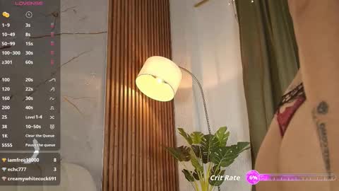 Snapshot of gaby_montiel chatting on October 11, 3:44 am online show from October 11, 3:44 am