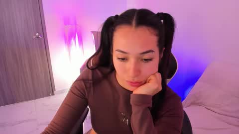 Gabriela online show from September 30, 5:51 pm