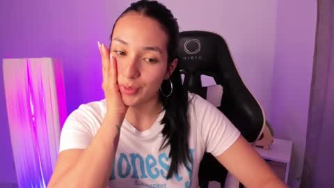 Gabriela online show from January 24, 8:53 pm