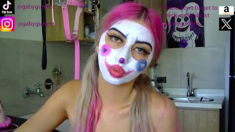 gabygumms online show from September 27, 2:46 pm