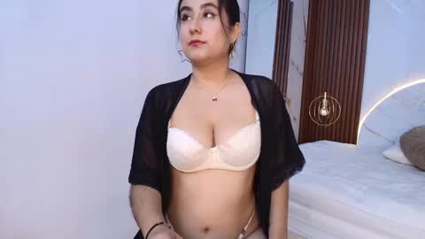 Snapshot of gabyparker_ chatting on February 13, 12:21 pm Gaby online show from February 13, 12:21 pm