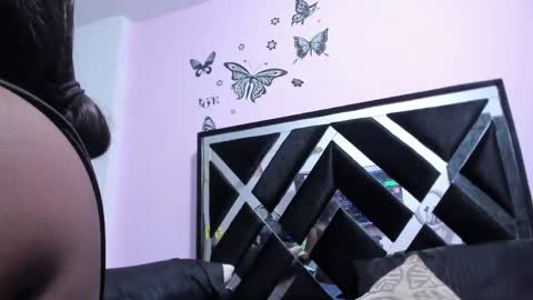 gabyyjones online show from May 15, 11:29 pm