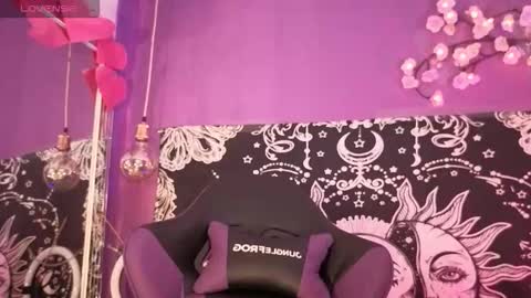 Gaia online show from February 21, 1:45 pm