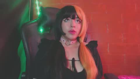 Kate 3 online show from February 24, 7:19 pm