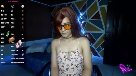 Snapshot of gala_dimou chatting on September 25, 5:06 am Gala Dimou online show from September 25, 5:06 am