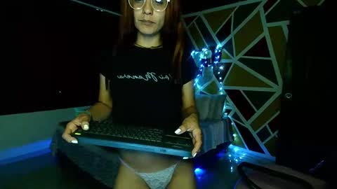 Snapshot of gala_dimou chatting on January 29, 4:52 pm Gala Dimou online show from January 29, 4:52 pm