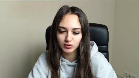 Gemma online show from November 17, 7:09 am