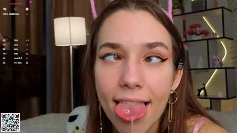 Amely  online show from September 21, 4:33 am