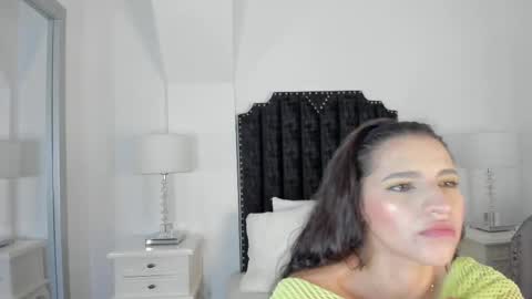 Snapshot of georgina_7 chatting on October 10, 8:08 am georgina 7 online show from October 10, 8:08 am