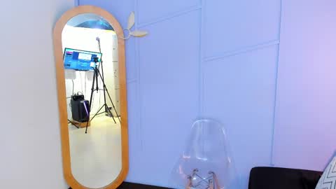 Snapshot of georgina_coule chatting on March 7, 12:01 pm Georgina Coule online show from March 7, 12:01 pm