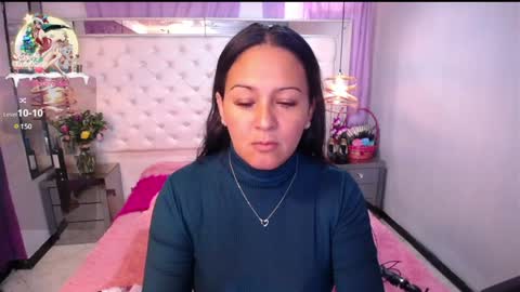 Snapshot of georgina_mussk chatting on December 11, 8:07 pm Georgina online show from December 11, 8:07 pm