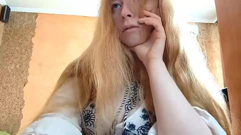 Kate online show from May 16, 10:09 pm