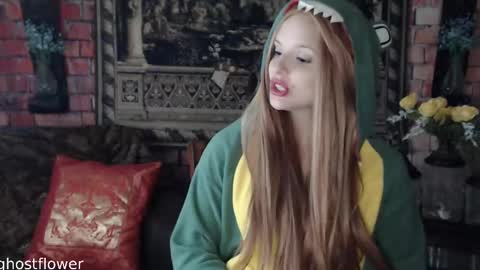 ghostflower online show from October 4, 6:56 pm