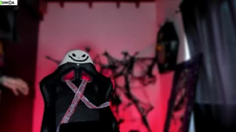 Sara online show from October 3, 6:02 pm