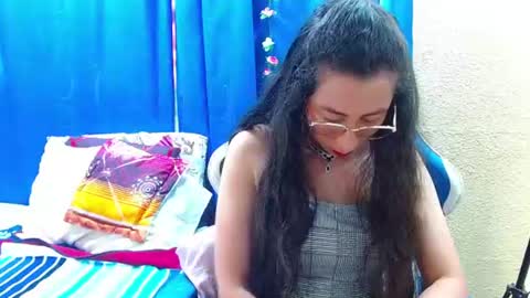 Gia  online show from July 5, 2:23 pm