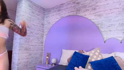 Gia online show from May 1, 6:22 pm