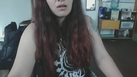 giah online show from December 8, 9:30 pm