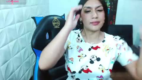 Gigi 3 online show from June 12, 3:03 am