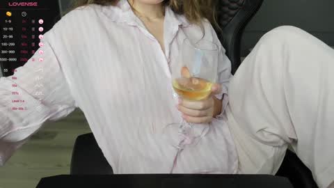 Snapshot of gigihadd chatting on December 24, 7:00 pm gigihadd online show from December 24, 7:00 pm