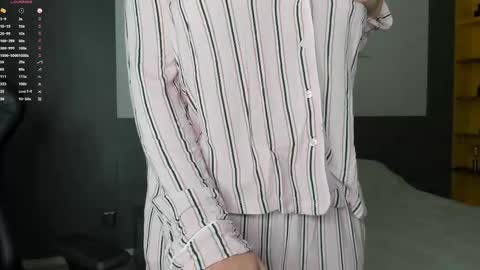 Snapshot of gigihadd chatting on September 27, 12:23 pm gigihadd online show from September 27, 12:23 pm