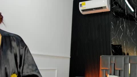 Gigi Doll online show from February 2, 11:31 am