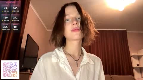 Molly online show from November 29, 7:40 pm