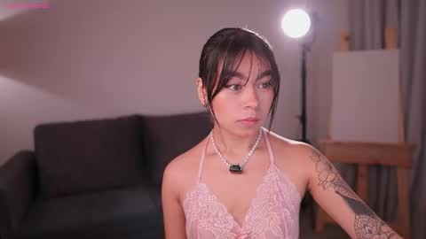 GIGI online show from July 14, 2:38 am