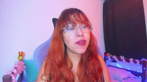 gigimooon online show from November 4, 1:21 am