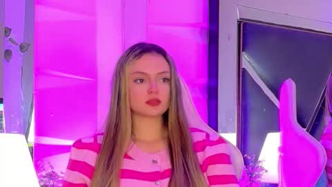 Giigii online show from February 24, 8:51 pm