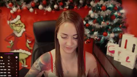 Snapshot of gina_hotlick chatting on December 15, 11:12 am gina_hotlick online show from December 15, 11:12 am