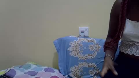 Adiliah online show from March 16, 1:41 am