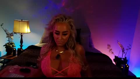 Gina Amicci online show from April 23, 7:49 pm