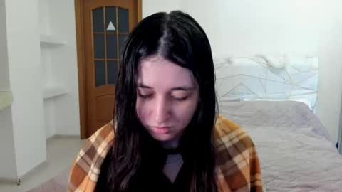Kate online show from April 28, 8:18 am