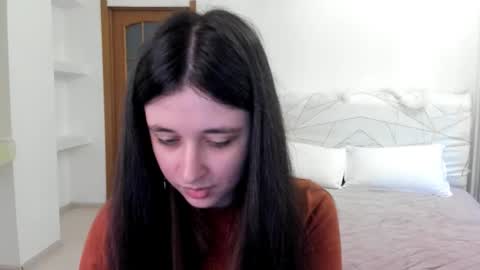Kate online show from May 3, 8:50 am
