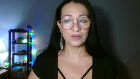 GinaONeon online show from November 13, 8:19 pm