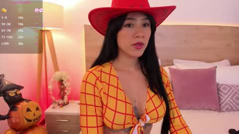 Ginebra online show from October 30, 7:15 pm