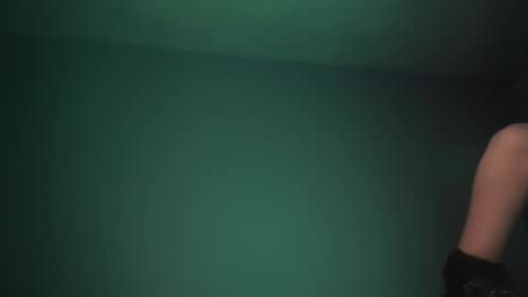Snapshot of ginger_hugs chatting on March 2, 10:13 pm im expecting 350 thumbs up on my altar online show from March 2, 10:13 pm