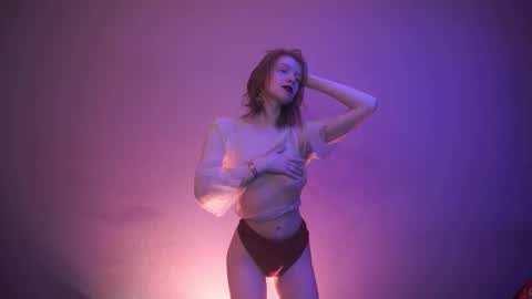        im expecting 350 thumbs up on my altar   online show from February 9, 10:23 pm