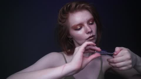 Snapshot of ginger_hugs chatting on February 6, 10:10 pm im expecting 350 thumbs up on my altar online show from February 6, 10:10 pm