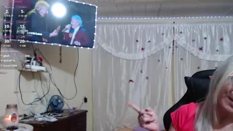 Mary online show from March 9, 9:57 am